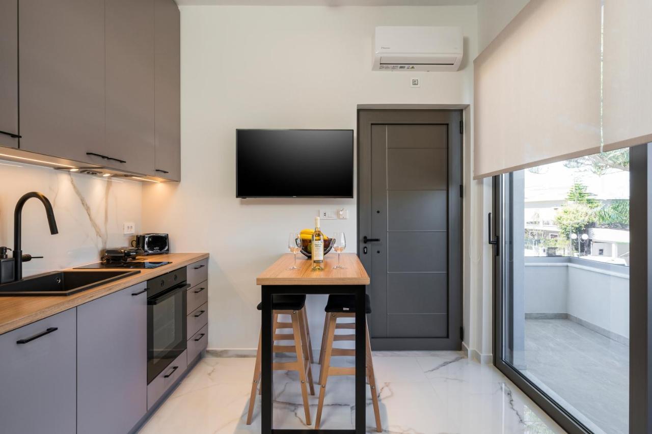 Orama Luxury Apartment *