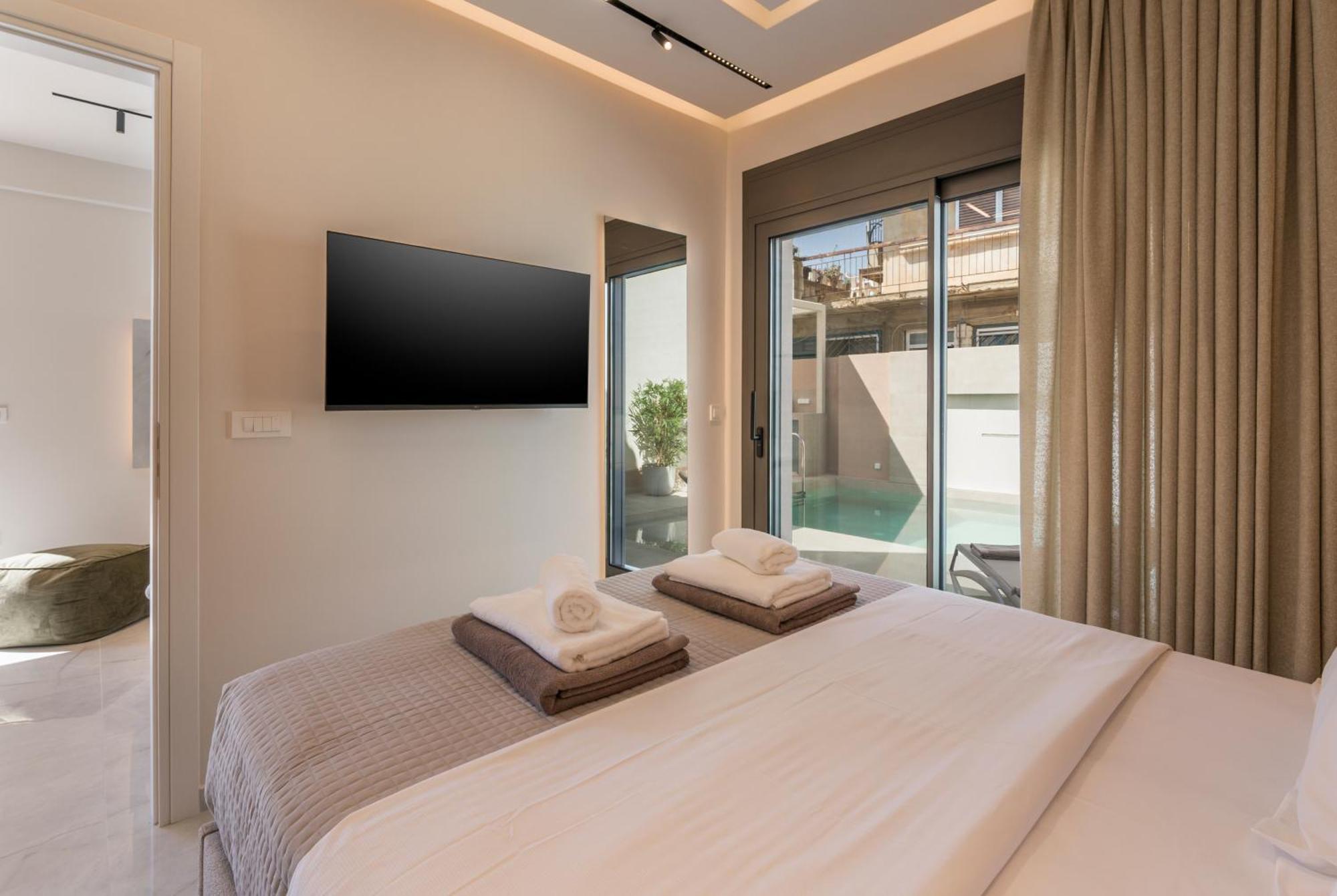 Orama Luxury Apartment *
